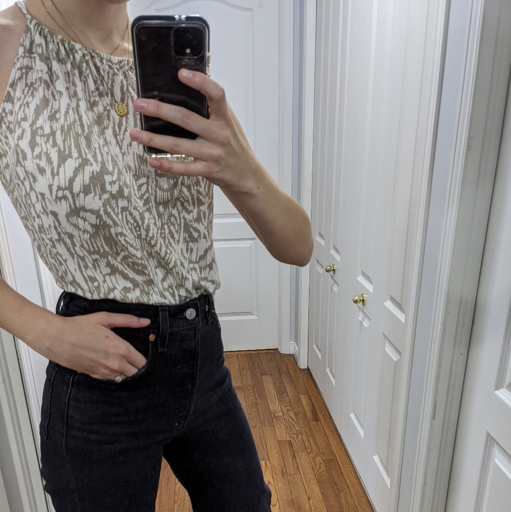 Tops - Picture 4 of 4